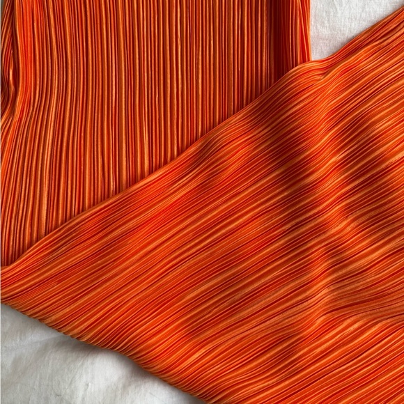 Orange Ribbed Dress - Picture 5 of 5